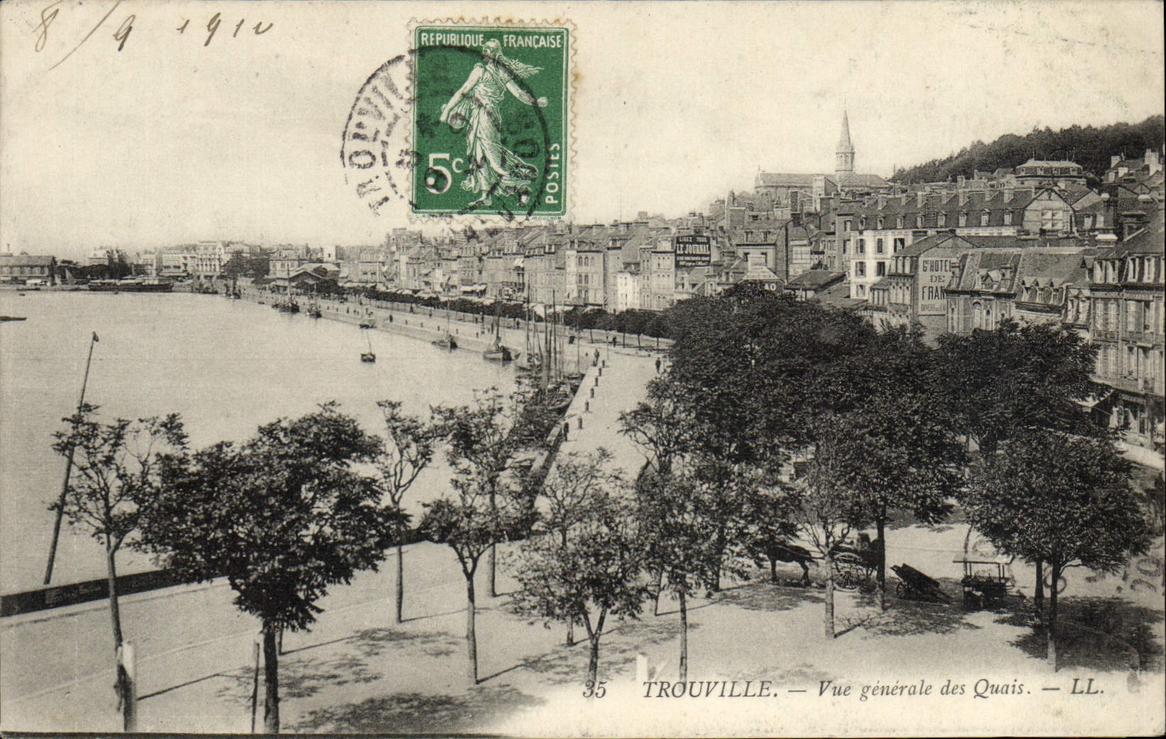 Trouville — Vue générale des Quais — LL. — n°35