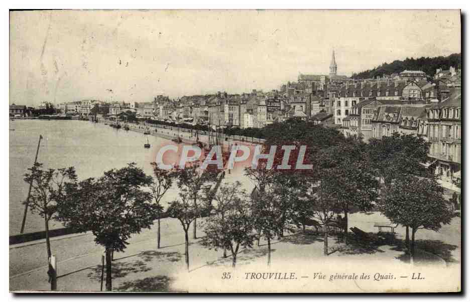 CPA Trouville Vue generale des quais