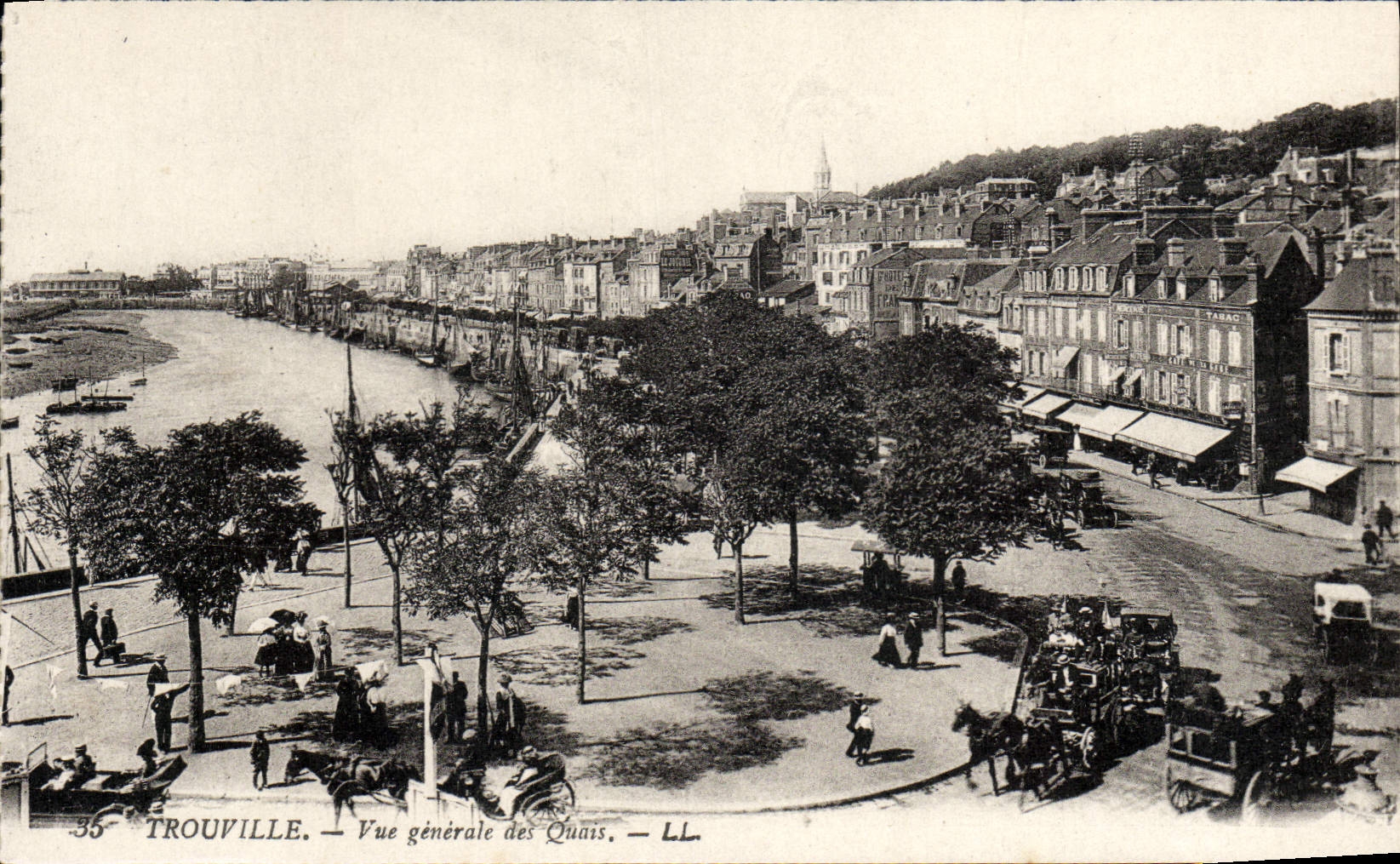 Trouville — Vue générale des Quais — LL