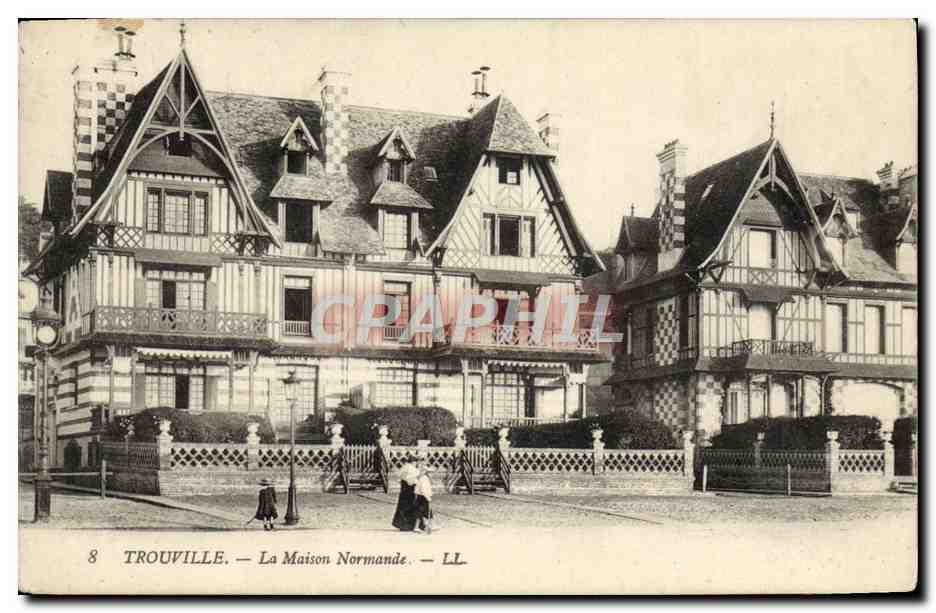 CPA Trouville La maison normande