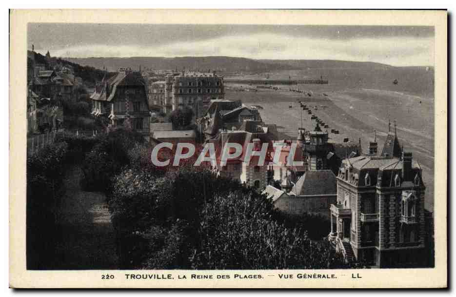 CPA Trouville La reine des plages vue generale