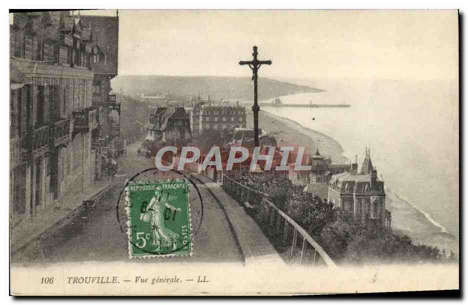 CPA Trouville vue generale
