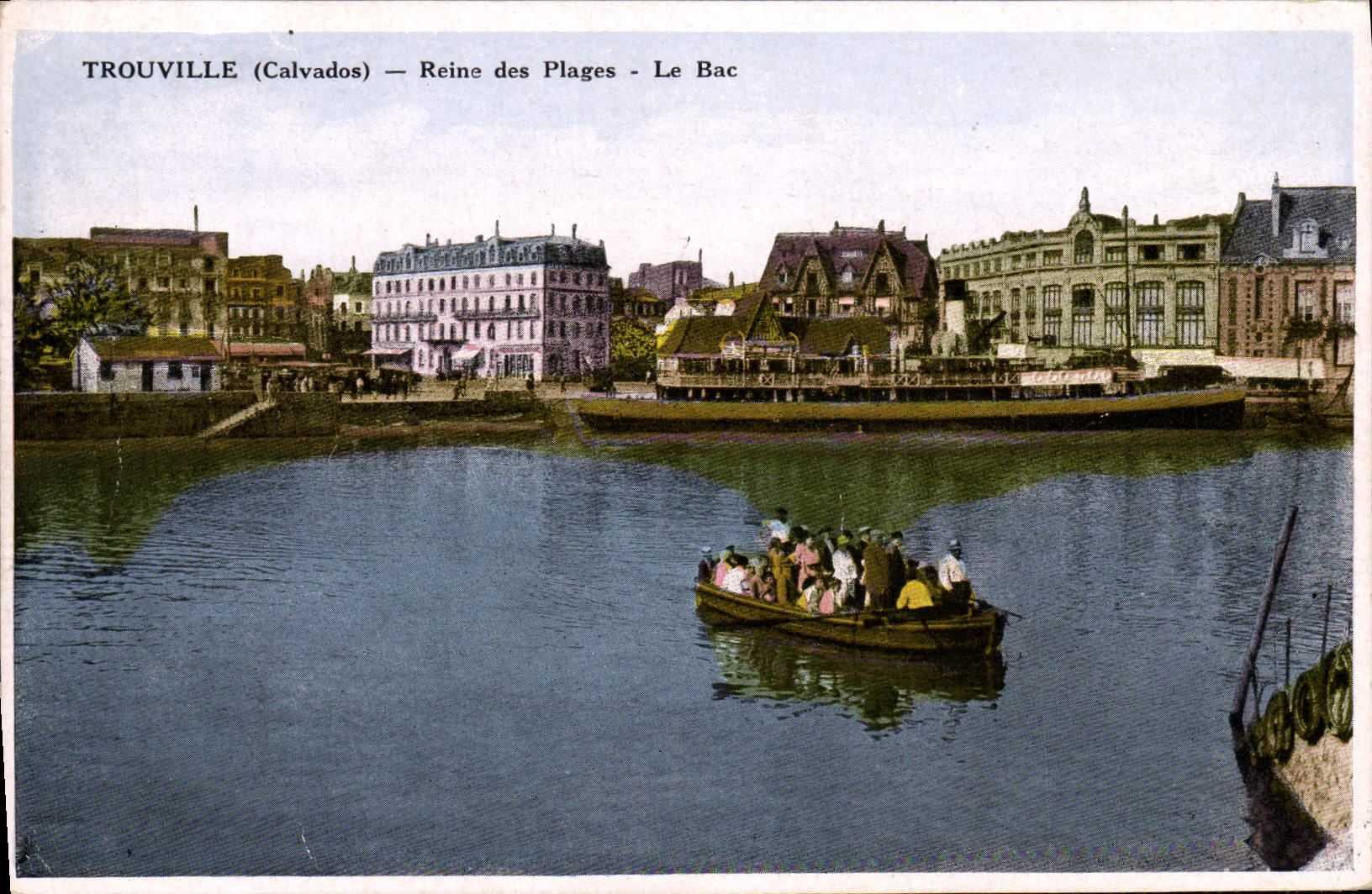 Trouville (Calvados) — Königin der Strände — Der Fährschiff