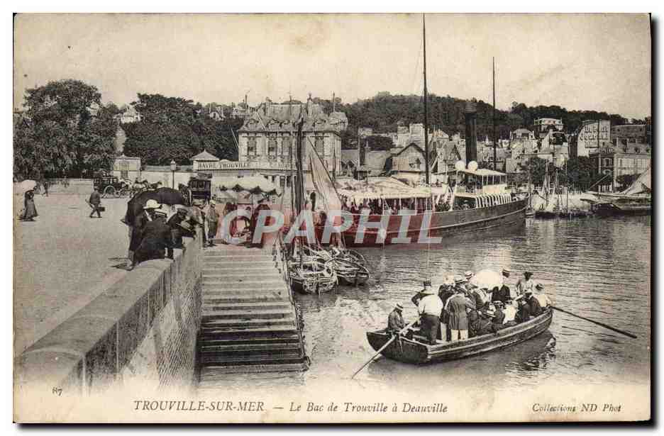 Trouville-sur-Mer — Le Bac de Trouville à Deauville — Collections ND Phot