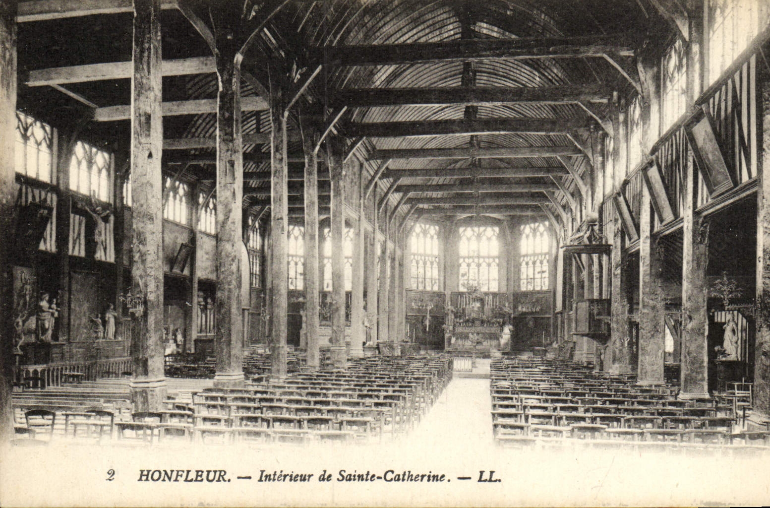 Honfleur — Intérieur de Sainte-Catherine — LL.