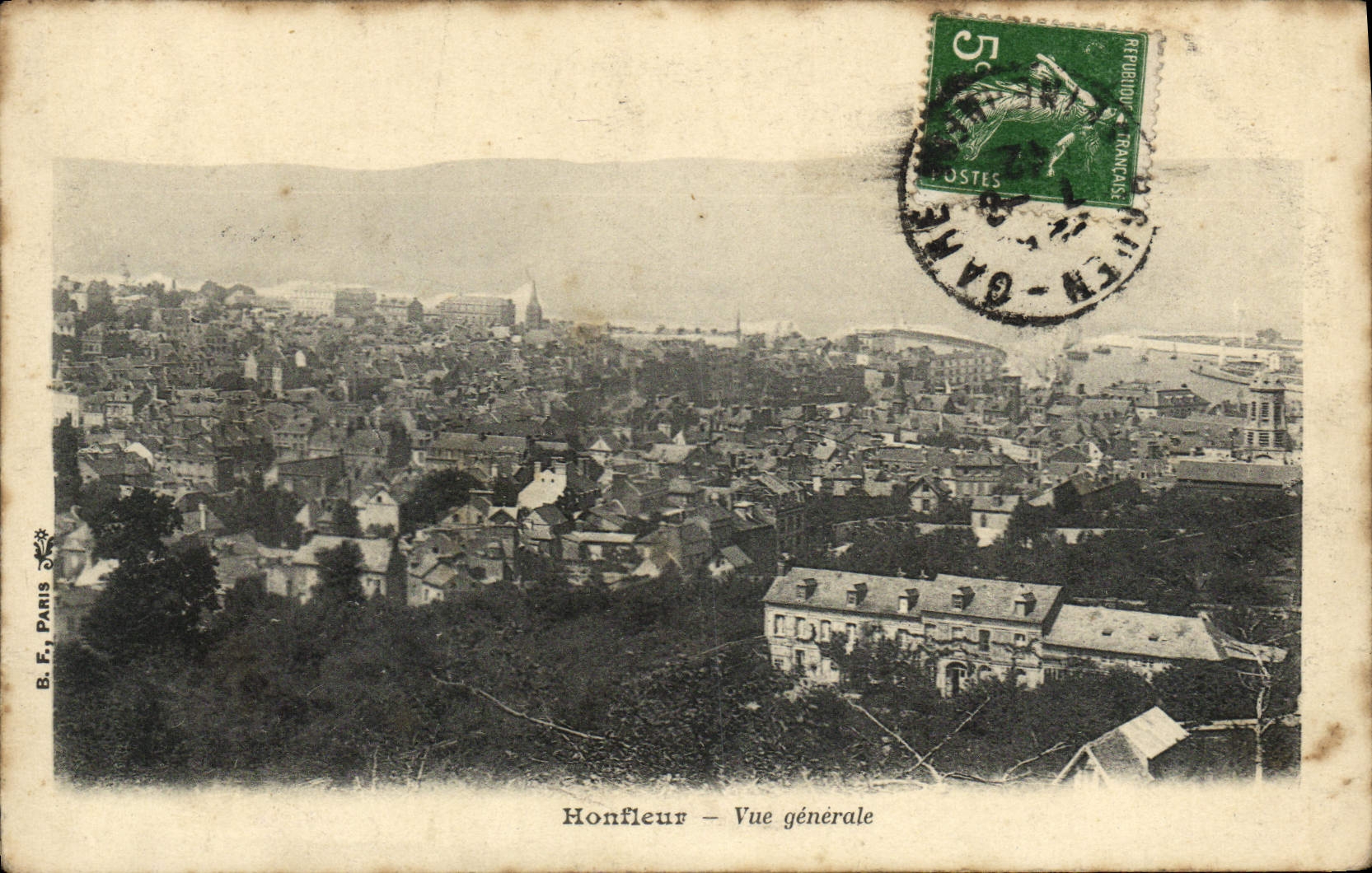 Honfleur — Vue générale — B.F., Paris