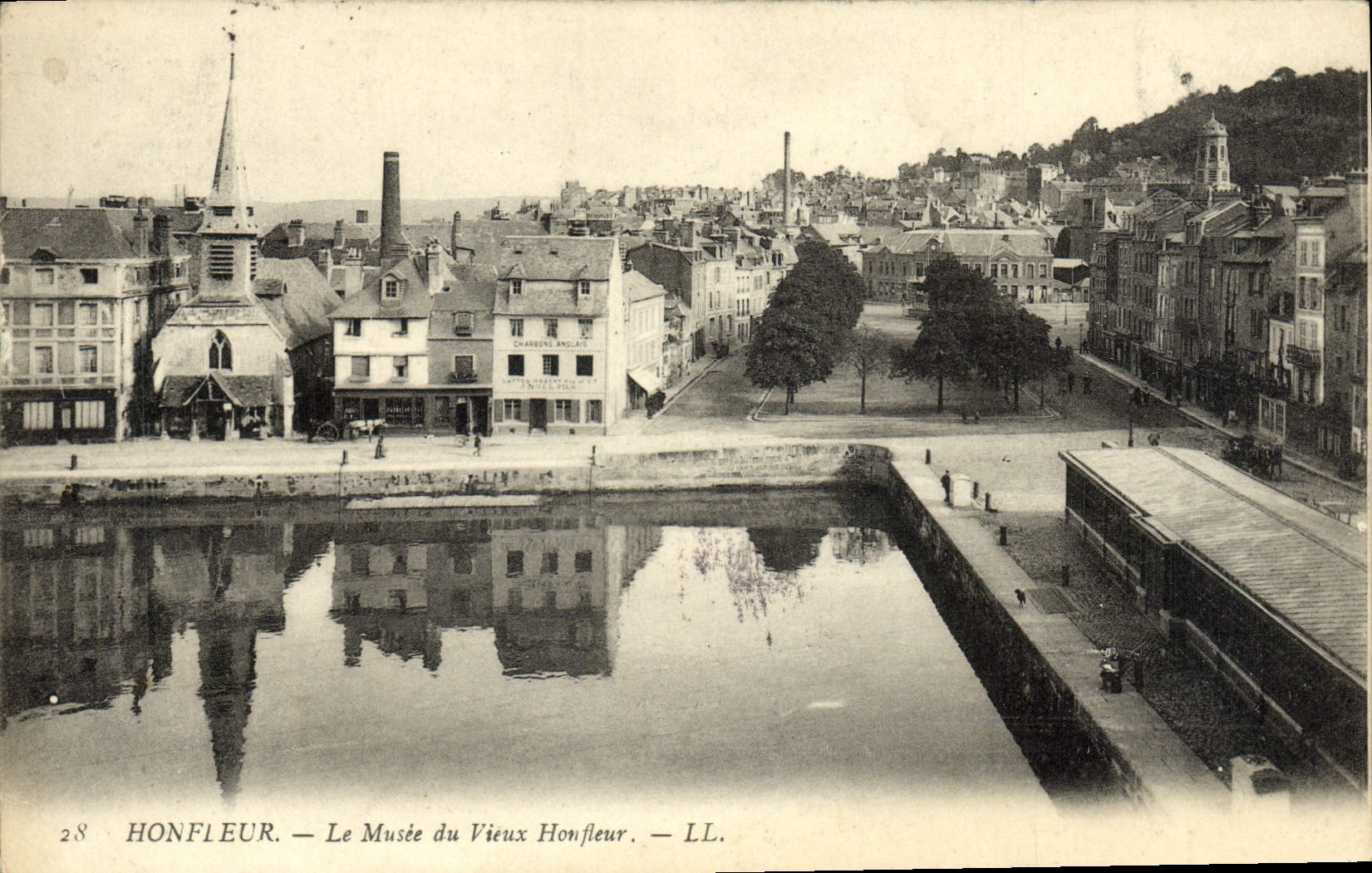 Honfleur — Le Musée du Vieux Honfleur — LL. — n°28