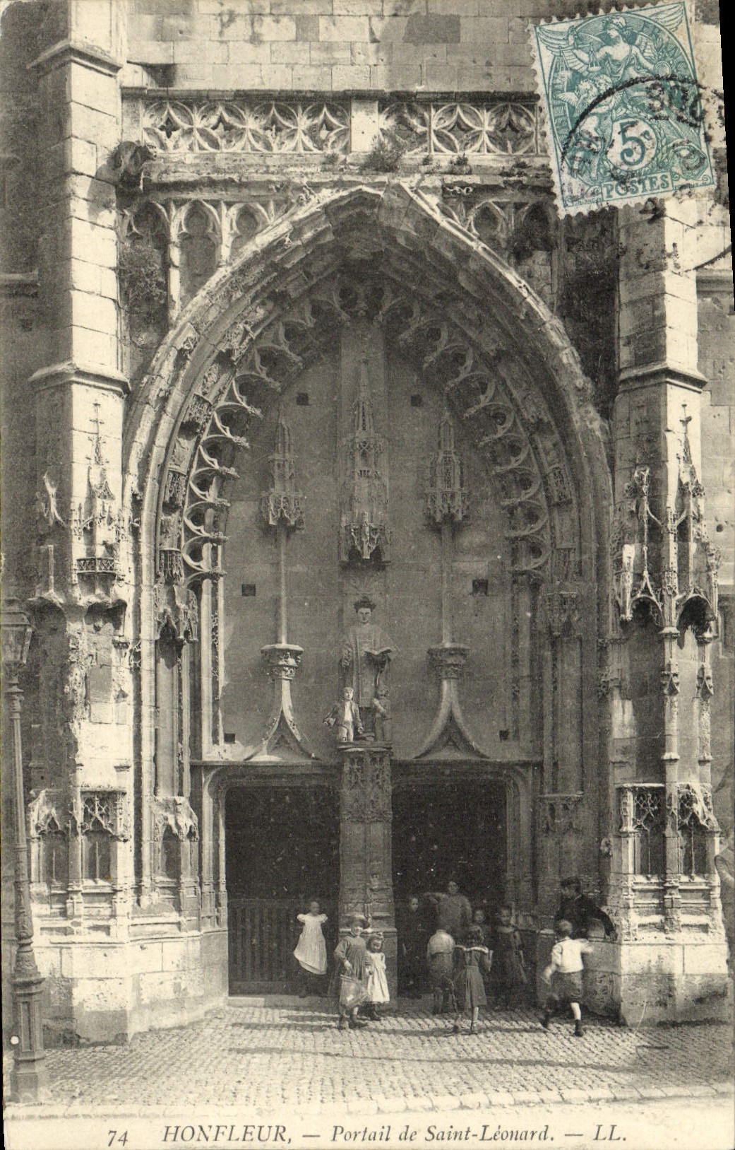 CPA Honfleur Portail de Saint Leonard Enfants