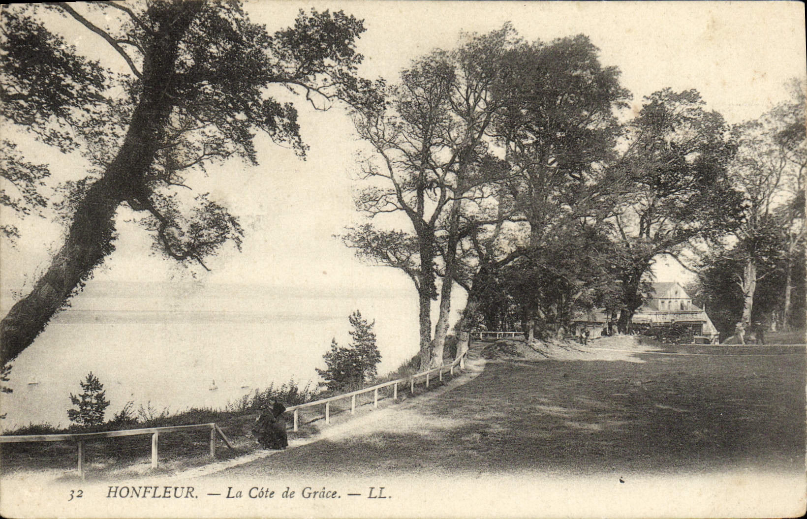 Honfleur — La Côte de Grâce — LL. n°32