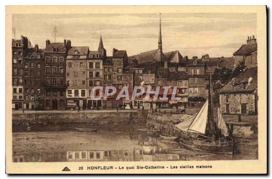Honfleur - Le quai Ste-Catherine - Les vieilles maisons