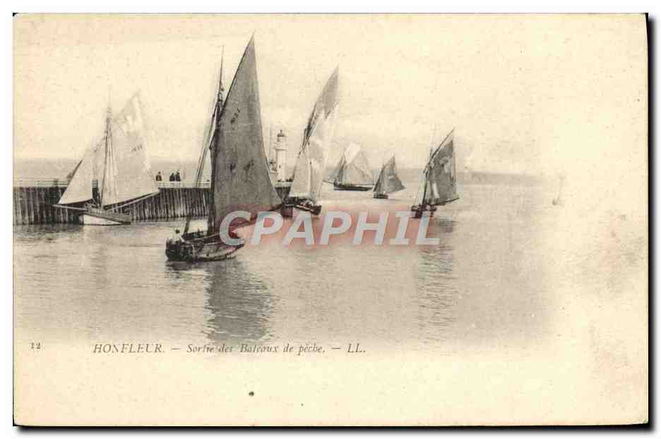 CPA Honfleur Sortie des Bateaux de Peche