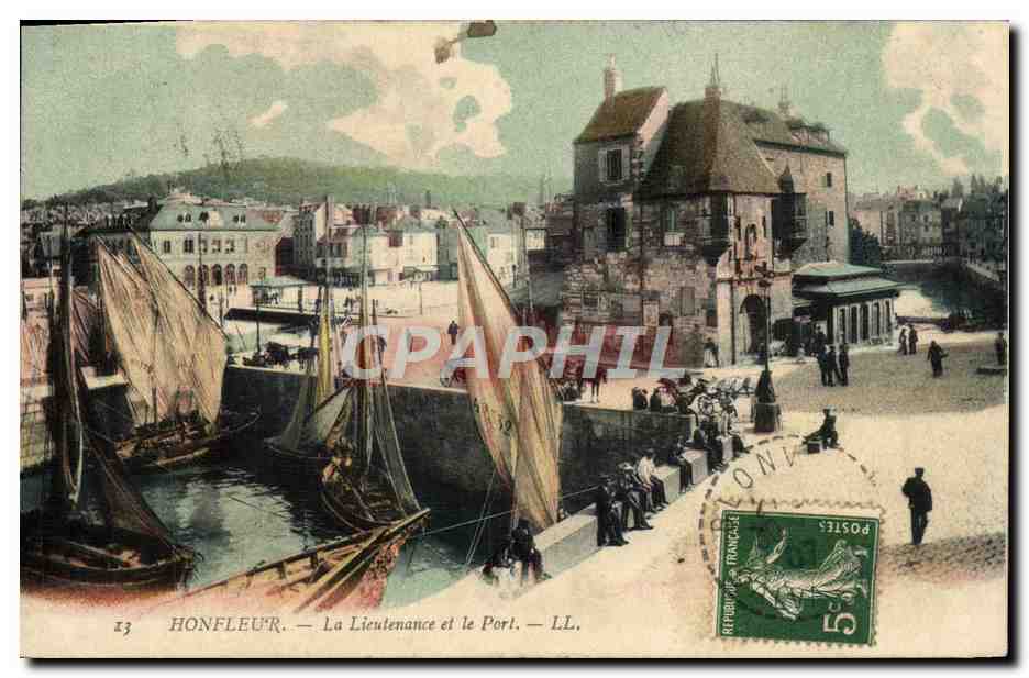 Honfleur — La Lieutenante et le Port — LL.