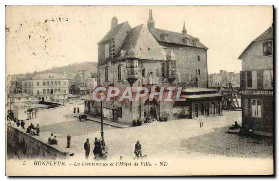 Honfleur - La Lieutenantance et l'Hôtel de Ville - Alphonse Lécon