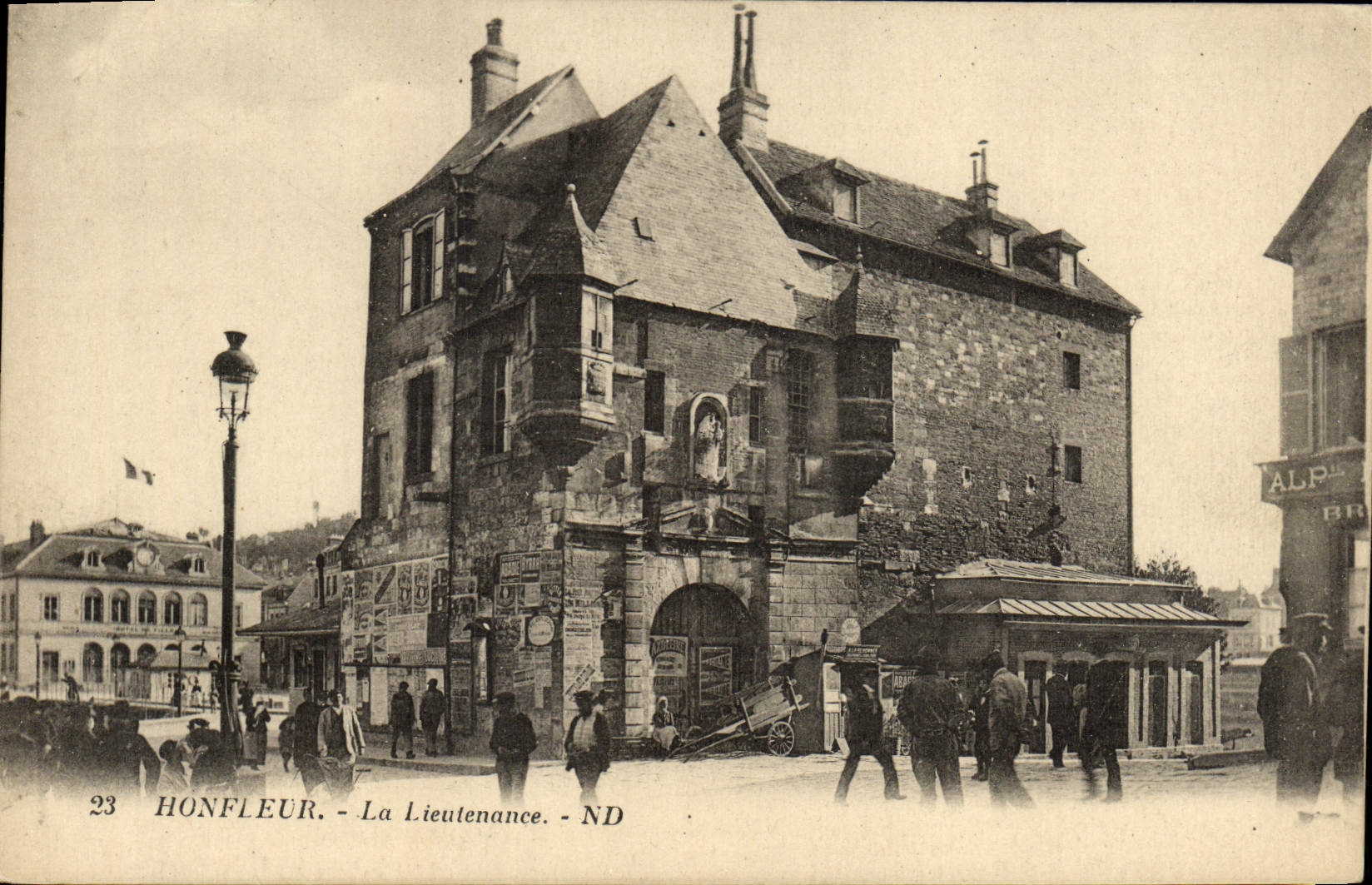 Honfleur - La Lieutenante - ND