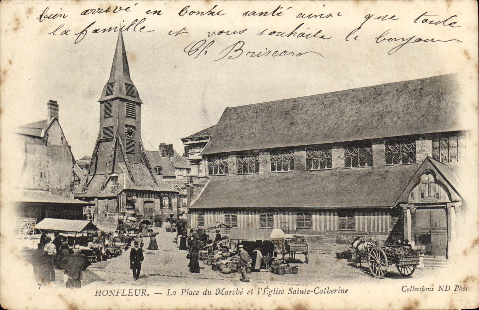 CPA Honfleur La Place du Marche et l'Eglise Sainte Catherine 