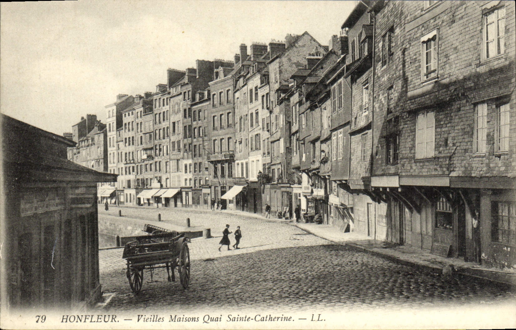Honfleur — Vieilles Maisons Quai Sainte-Catherine — LL. n°79