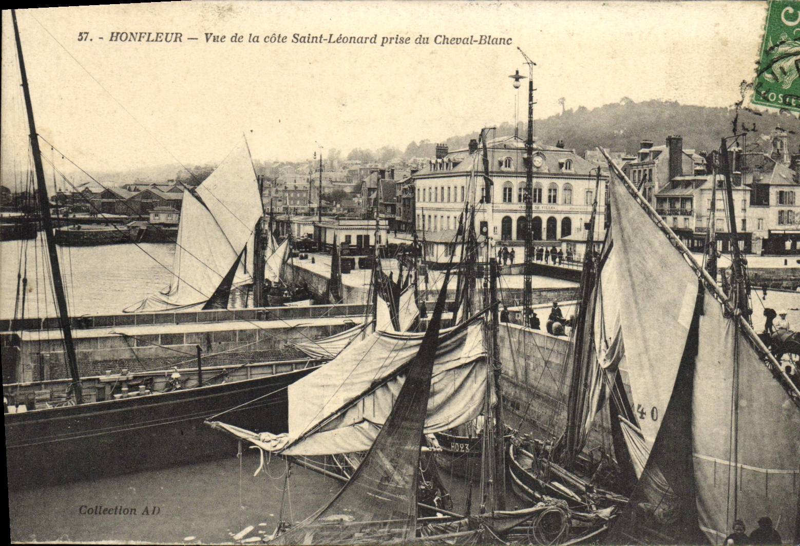 Honfleur — Vue de la côte Saint-Léonard prise du Cheval-Blanc — Collection AD