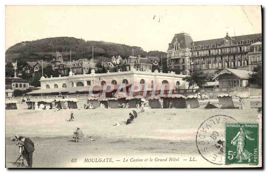 CPA Houlgate Le Casino et le Grand Hotel