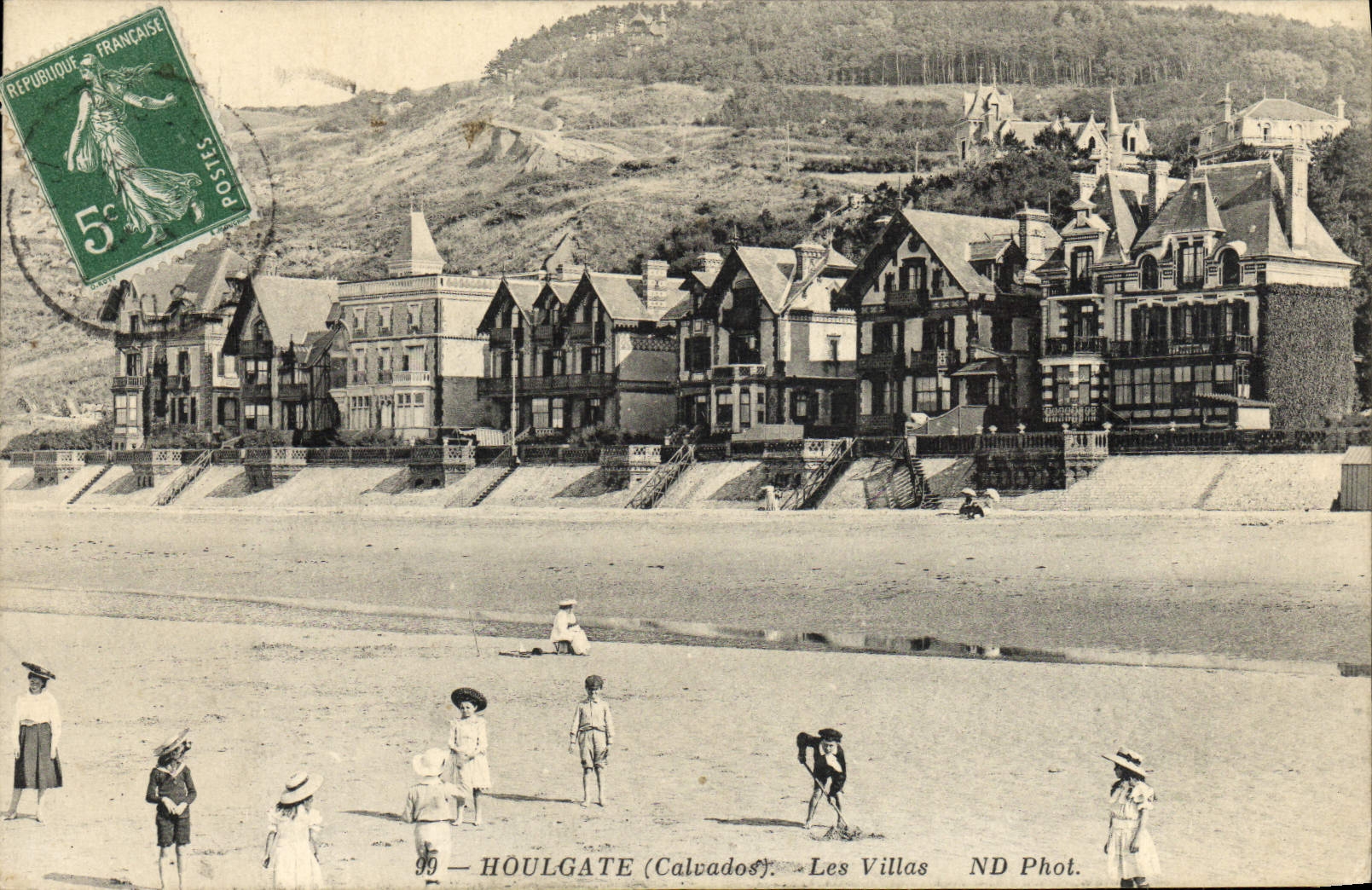 Houlgate (Calvados) — Les Villas — ND Phot.