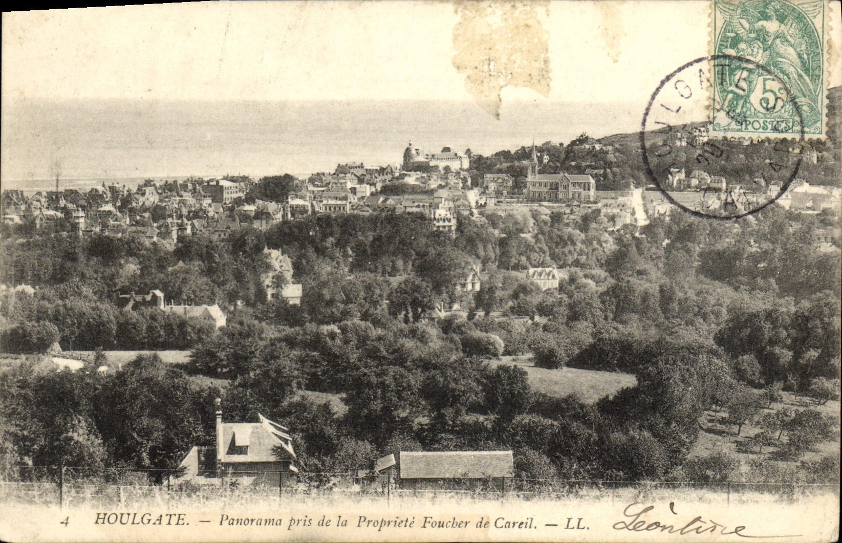 Houlgate — Panorama pris de la Propriété Fouccher de Careil — LL. Leontire