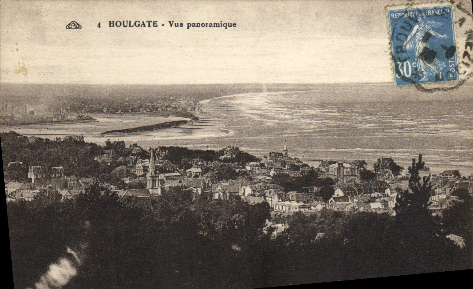 CPA Houlgate Vue panoramique 