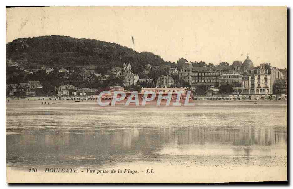 CPA Houlgate Vue prise de la Plage 