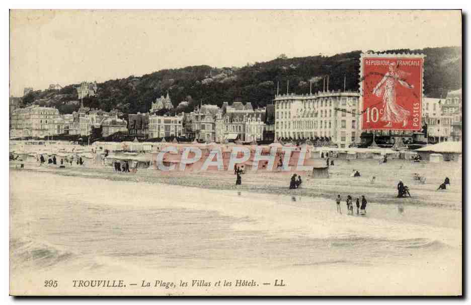 TROUVILLE — La Plage, les Villas et les Hôtels — LL