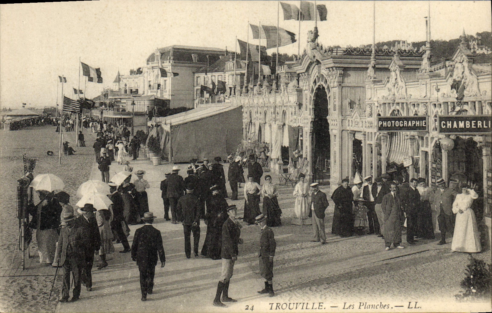 TROUVILLE — Les Planches — LL.