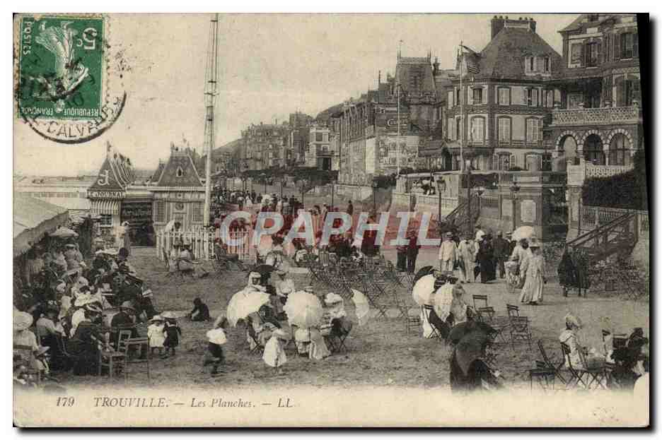 CPA Trouville Les Planches 