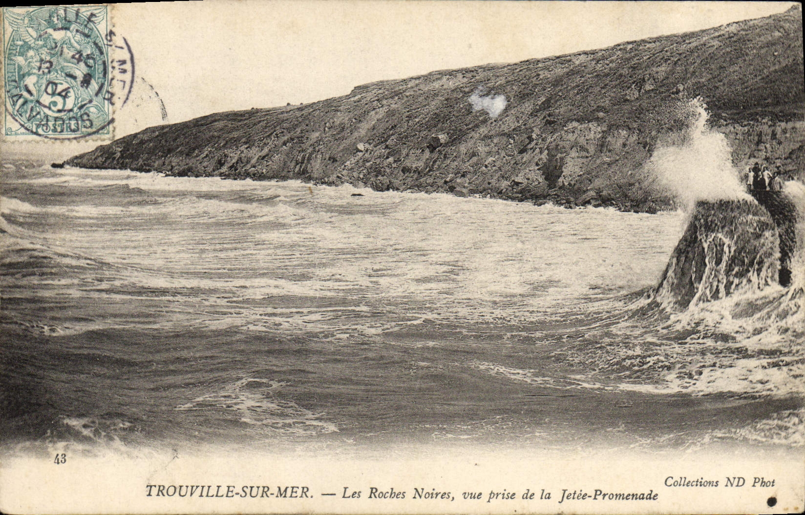 Trouville-sur-Mer — Les Roches Noires, vue prise de la Jetée-Promenade — Collections ND Phot