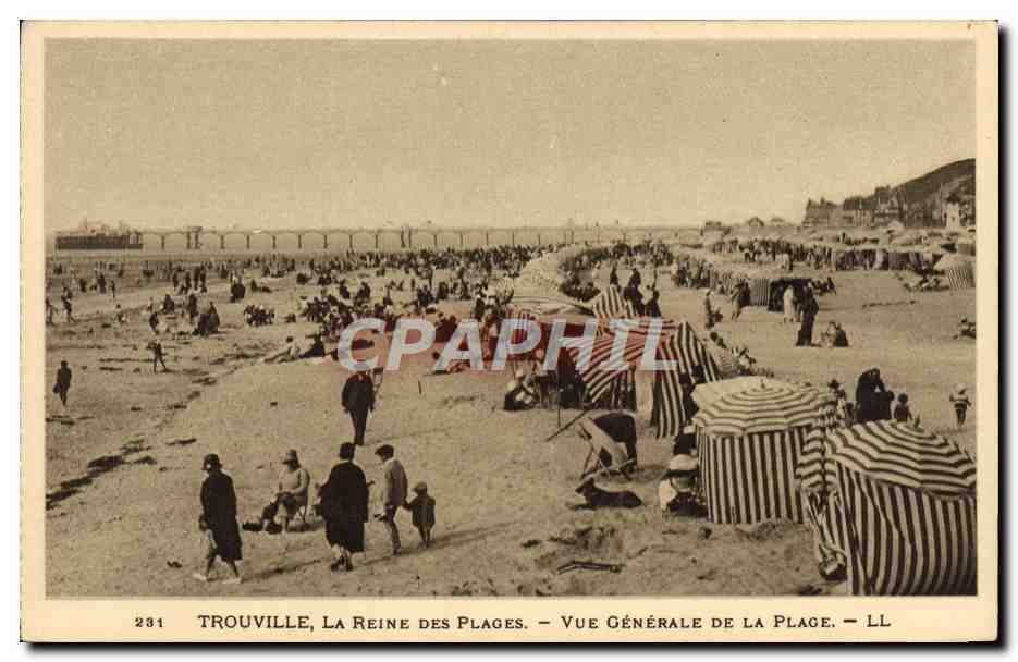 CPA Trouville La reine des plages Vue generale de la plage