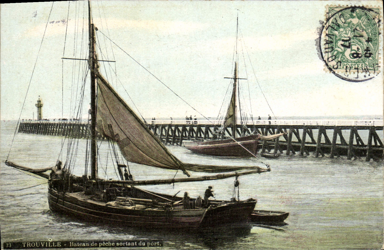 TROUVILLE - Barco de pesca saliendo del puerto. — Editor L.V. & Cie, n°33