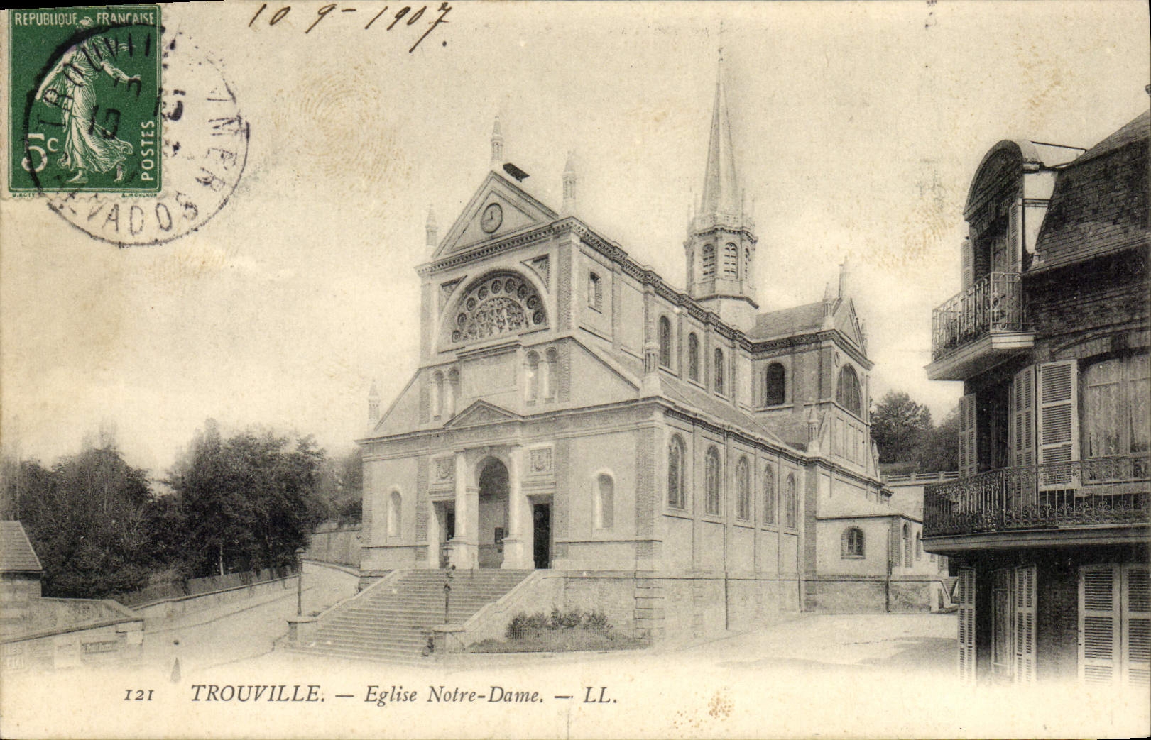 CPA Trouville Eglise Notre dame