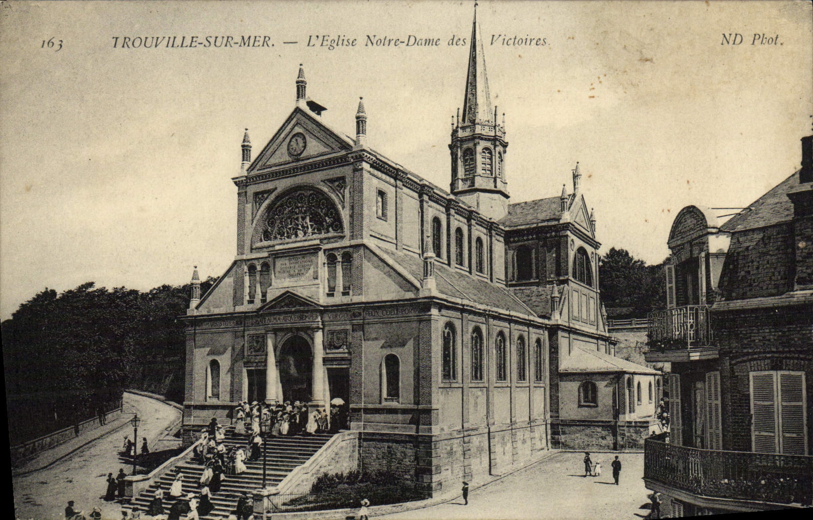 Trouville-sur-Mer — L'Église Notre-Dame des Victoires — ND Phot.