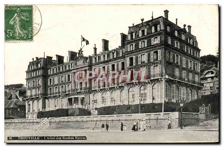 CPA Trouville L'Hotel des Roches noires