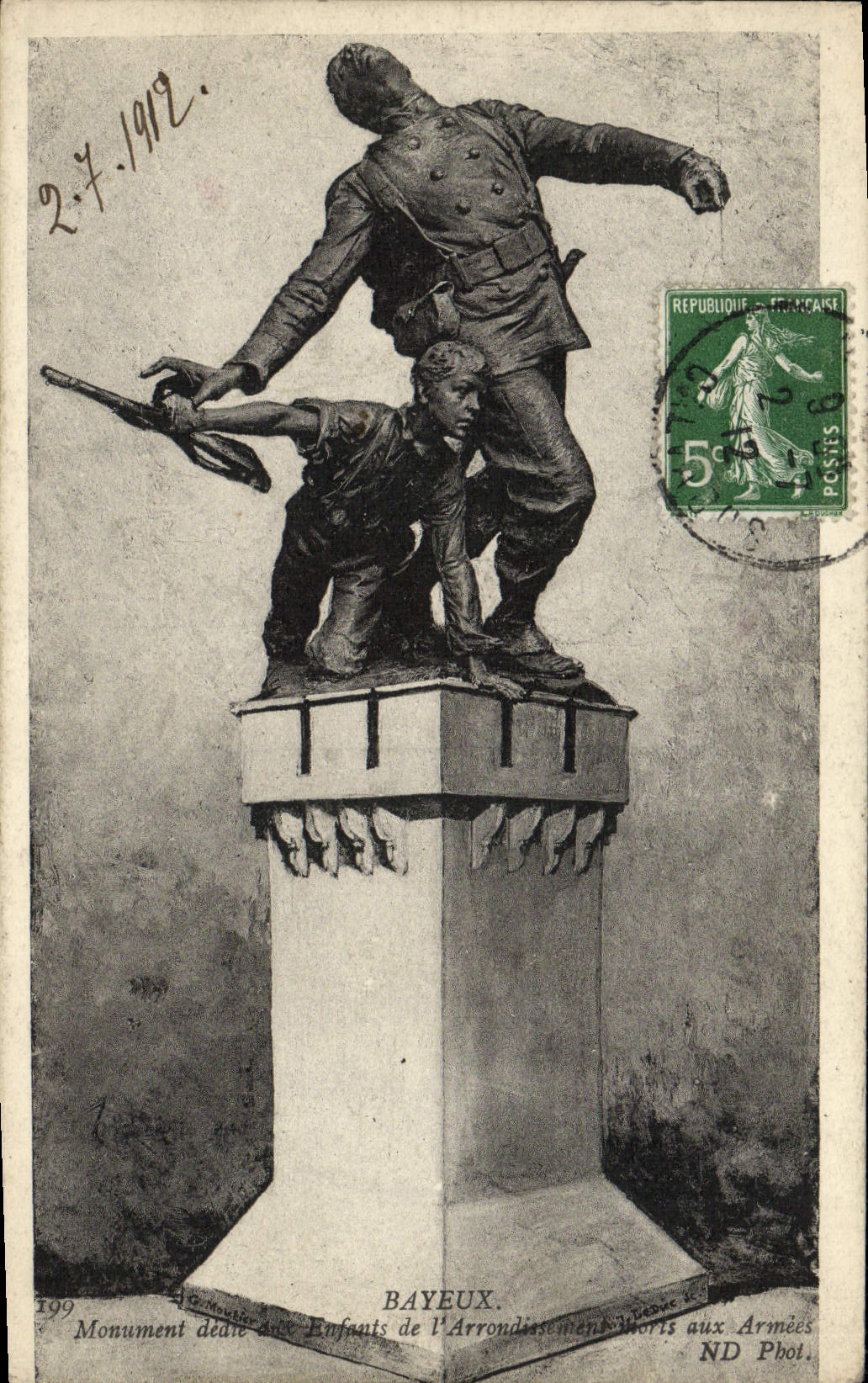 Monument dédié aux Enfants de l'Arrondissement morts aux Armées — Bayeux — éditeur G. Noury, n°199