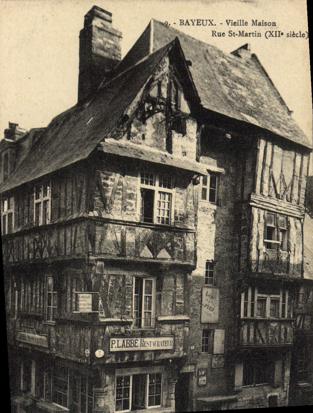 Bayeux - Vecchia Casa Via St-Martin (XII secolo) — editore Labbé, n°9