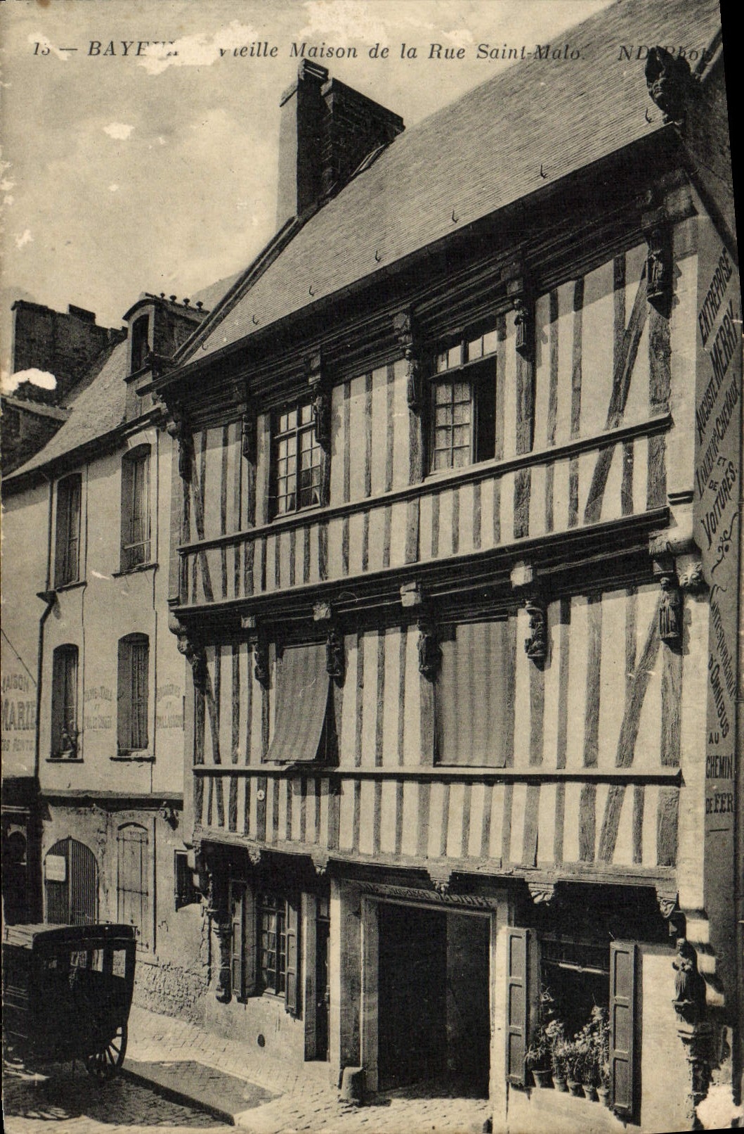 Bayeux — Vieille Maison de la Rue Saint-Malo — NDDB