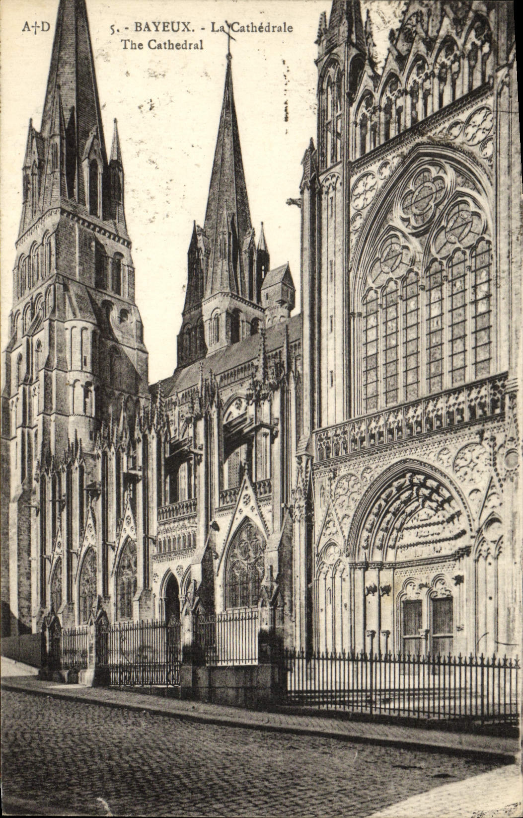 Bayeux - La Cathédrale — A.D. éditeur, n°5
