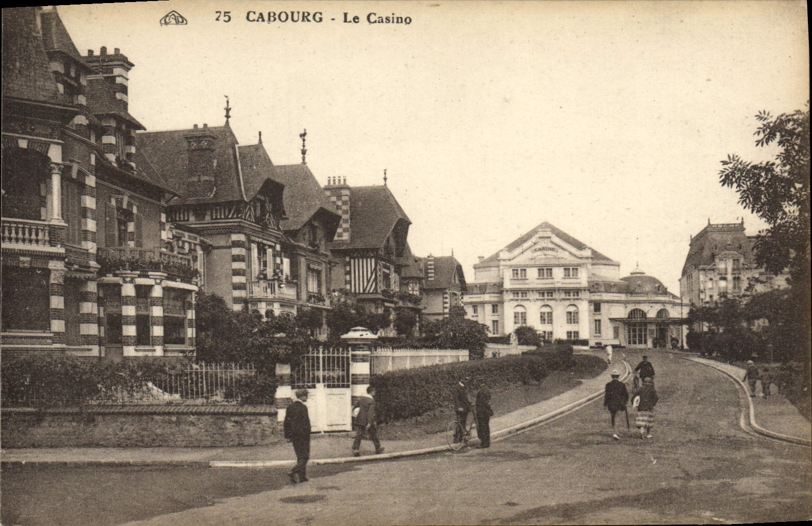 Cabourg - Le Casino — éditeur CPAPHIL, n° 25