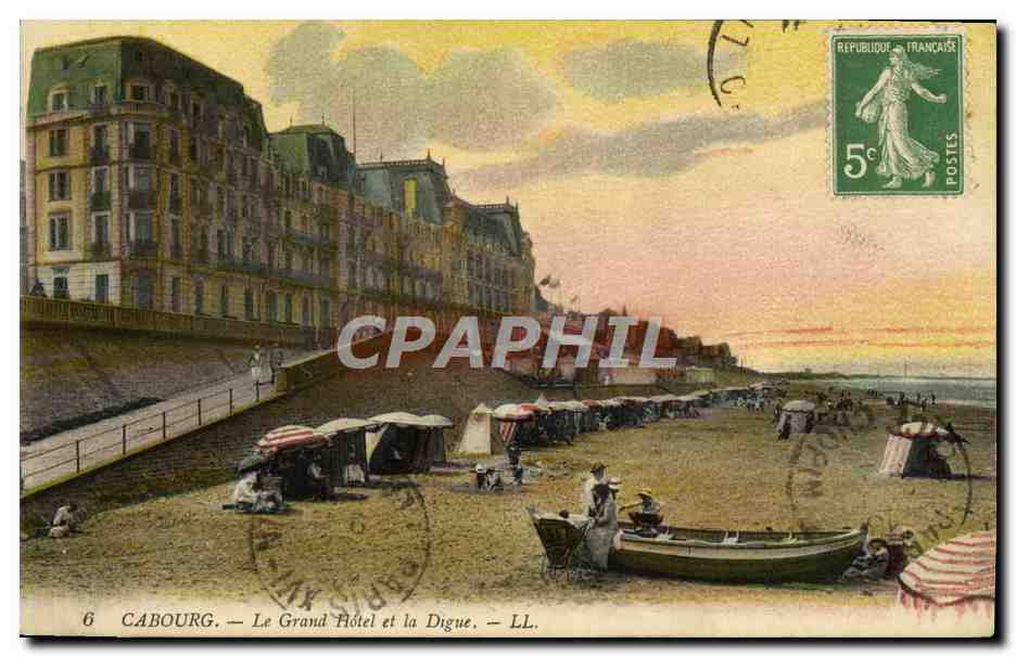 Cabourg — Le Grand Hôtel et la Digue — LL. n°6