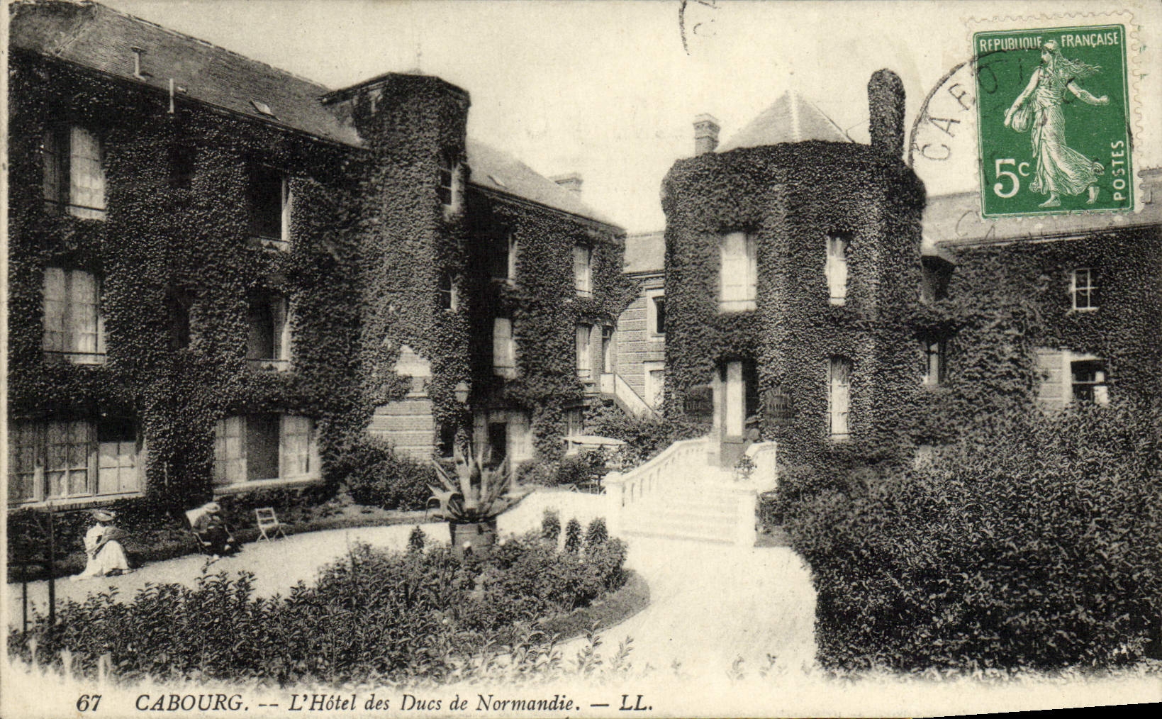 Cabourg — L'Hôtel des Ducs de Normandie — LL. — N° 67