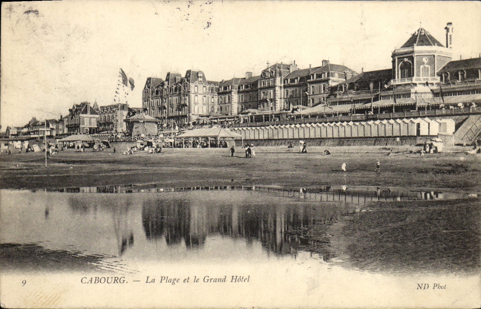 Cabourg — La Plage et le Grand Hôtel — ND Phot, n°9