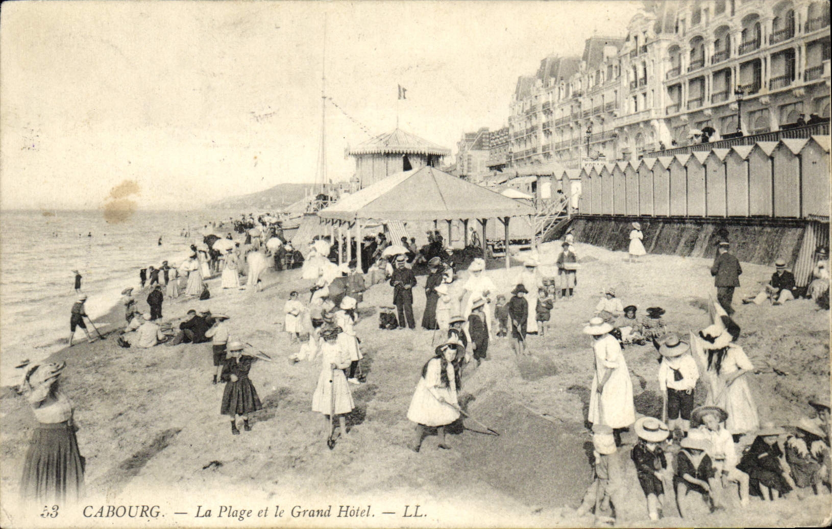CPA Cabourg La Plage Le Grand Hotel Enfants
