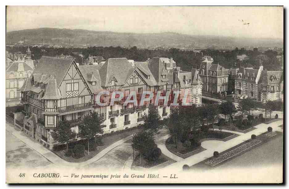 Cabourg — Vue panoramique prise du Grand Hôtel — LL.