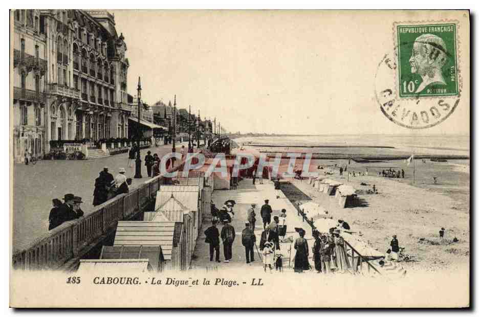 Cabourg — La Digue et la Plage — LL