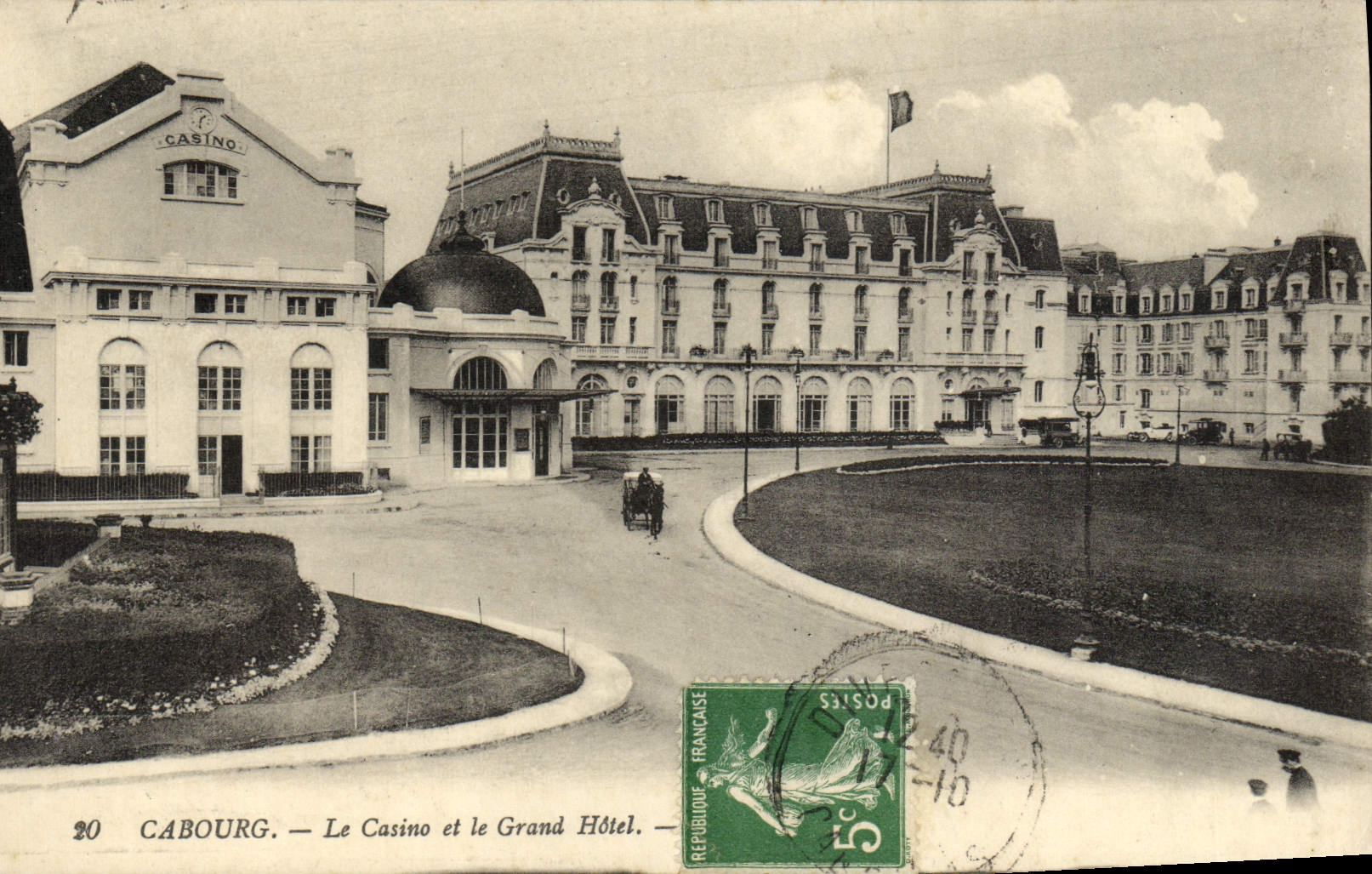 Cabourg — Le Casino et le Grand Hôtel — Éditeur non visible, n° de série 20