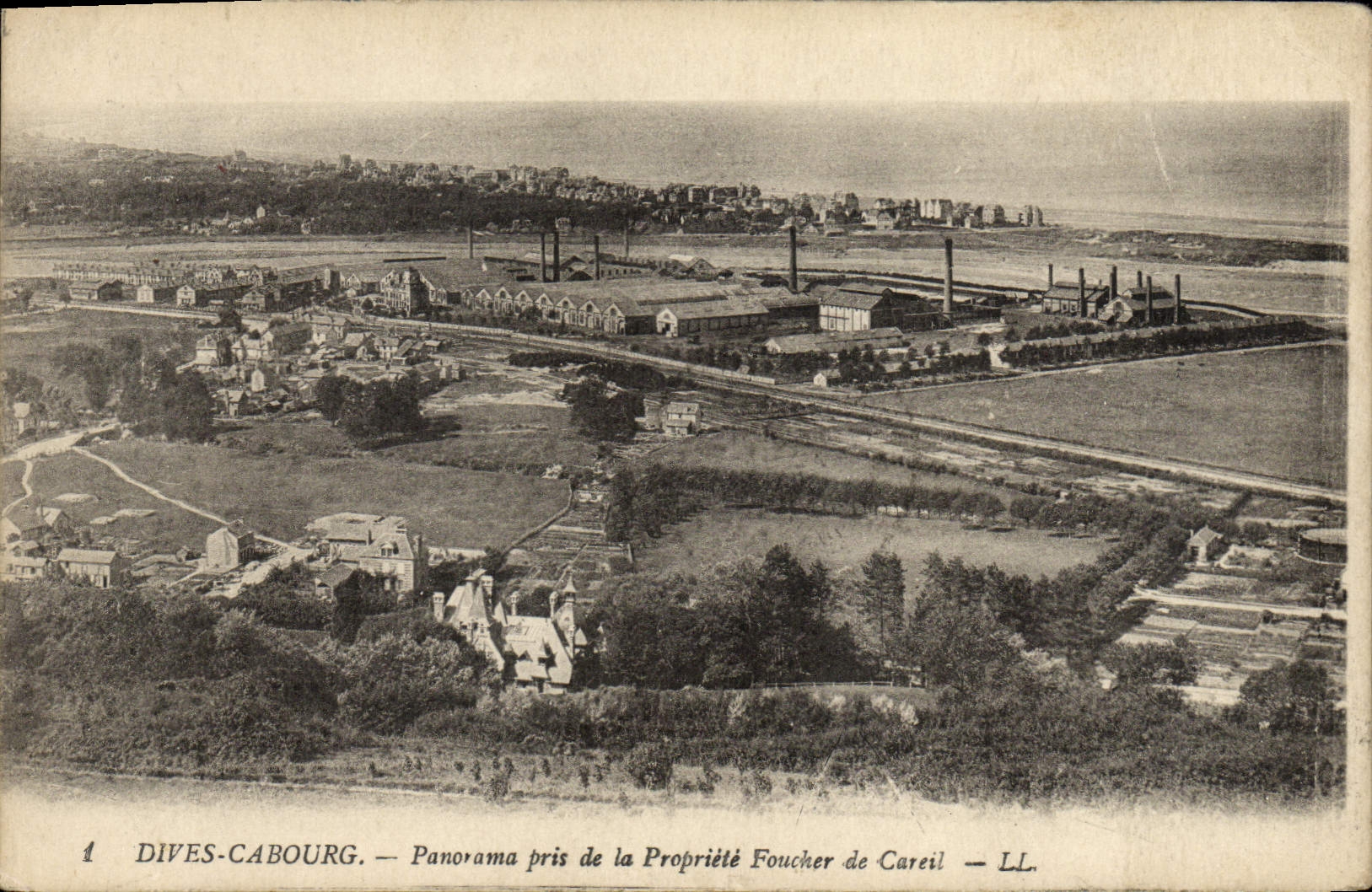 Dives-Cabourg — Panorama pris de la Propriété Foucher de Careil — LL
