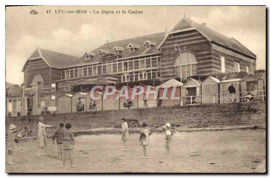CPA Luc sur Mer La Digue et le Casino