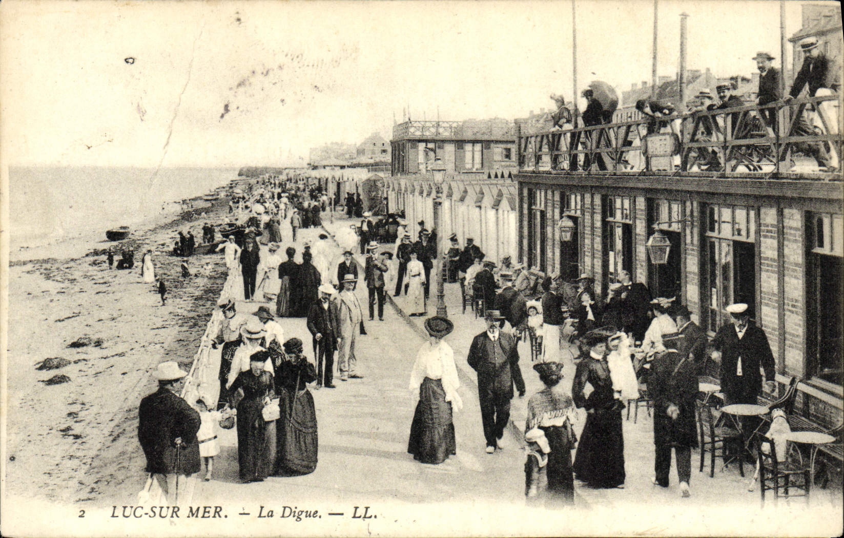 Luc-sur-Mer — La Digue — LL.